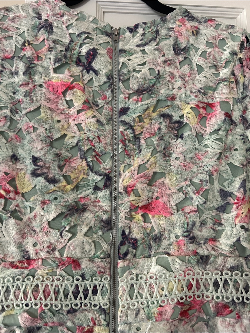 Just Me Mint Floral Lace-Trim Mini Dress with Pink & Green Accents NWOT - Picture 4 of 4